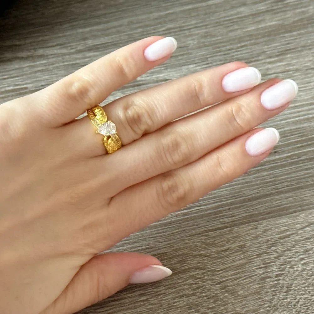 Vintage style ring N724
